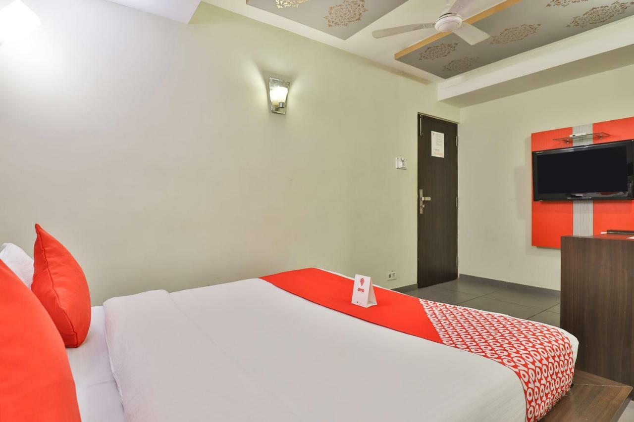 Oyo 4161 Hotel Shailly Inn Ahmadábád Exteriér fotografie